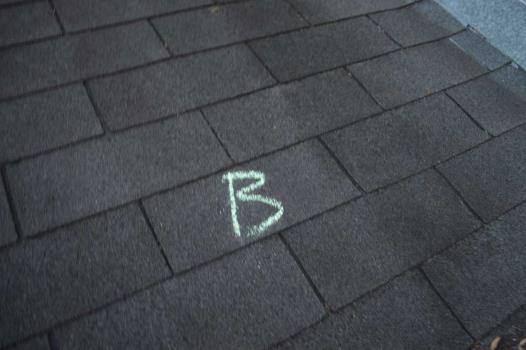 Shingle marked during a brittle test